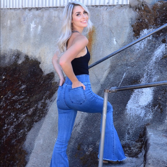 Meet your Posher, Jenny - Picture 1 of 8